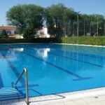 Definition of swimming pool - What it is, Meaning and Concept