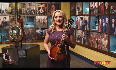 Unveiling the Age of Rhonda Vincent's Husband, Herb - A Fascinating Insight